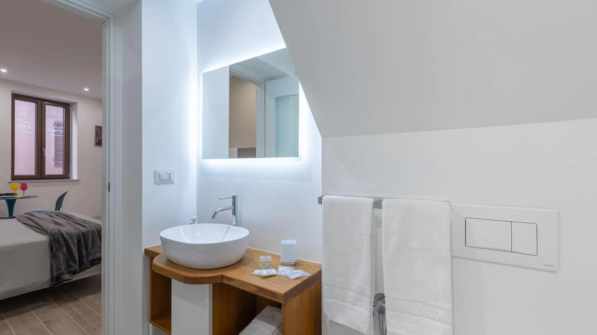 Homestay Alghero Centro Storico - Stanza Con Wi-Fi E Aria Condizionata