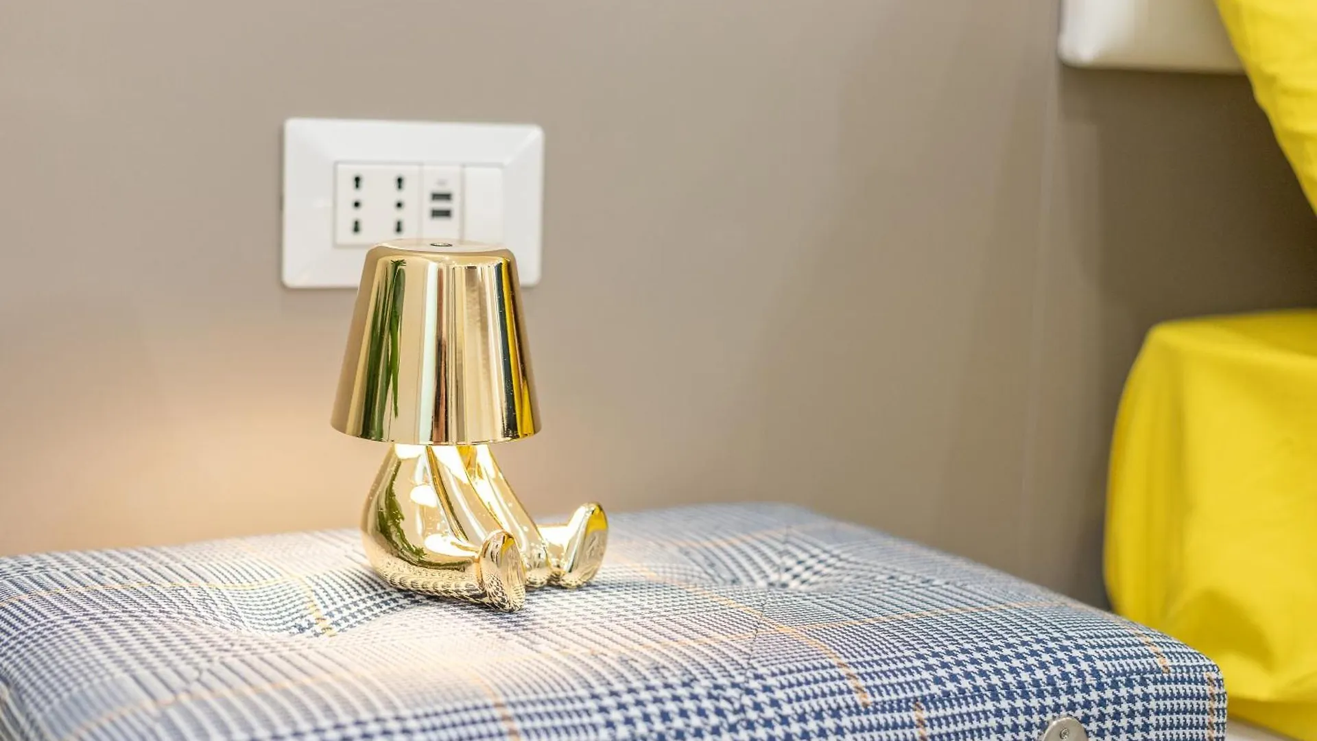 Alghero Centro Storico - Stanza Con Wi-Fi E Aria Condizionata Homestay
